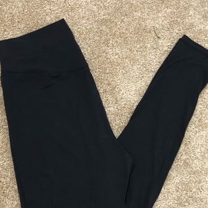 BuffBunny Rosa leggings in black